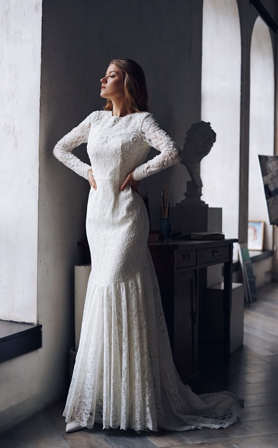 Open back wedding dress with long sleeves and train, Couture wedding dress long sleeves, Mermaid bohemian wedding gown, Classy wedding gown