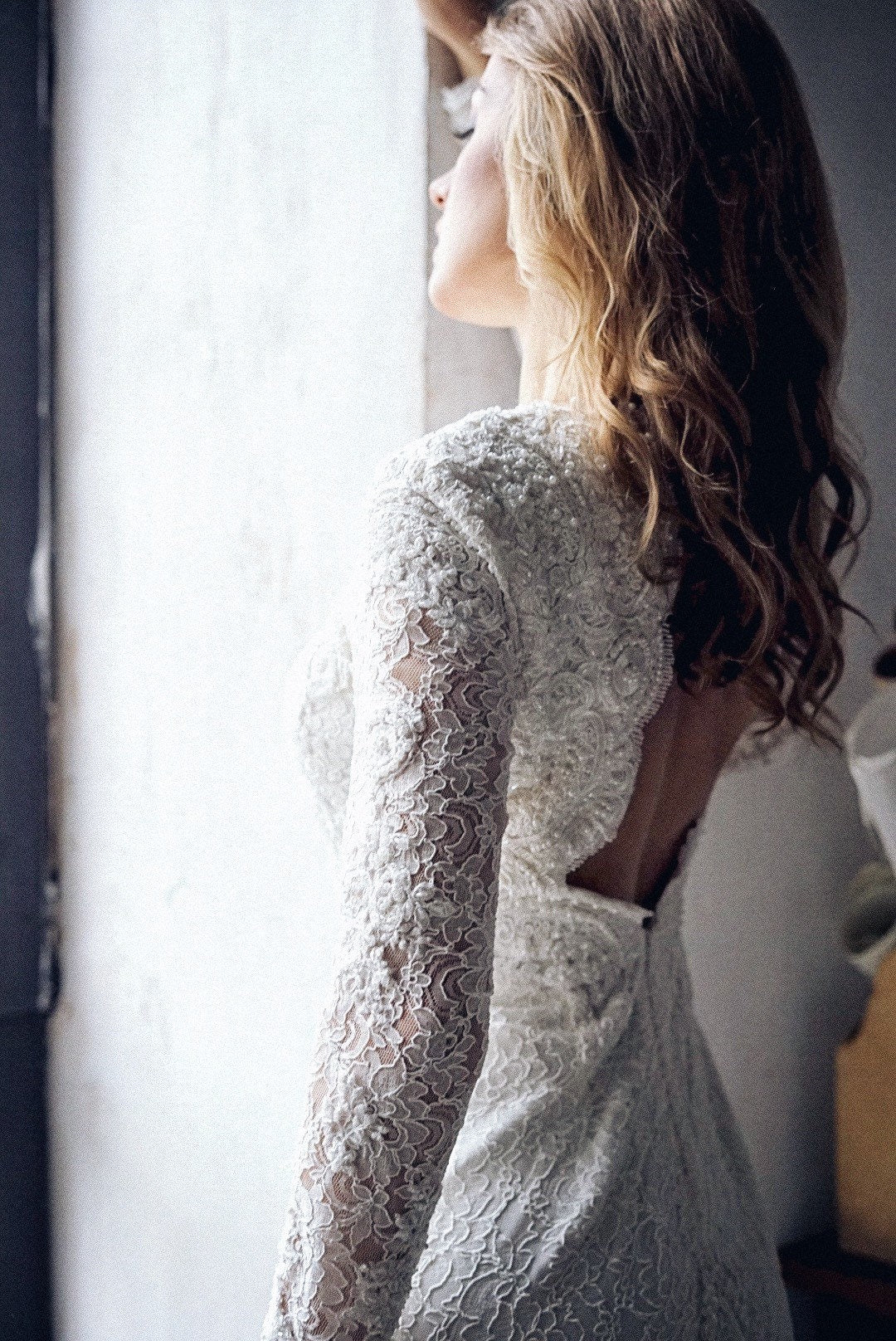 Open back wedding dress with long sleeves and train, Couture wedding dress long sleeves, Mermaid bohemian wedding gown, Classy wedding gown