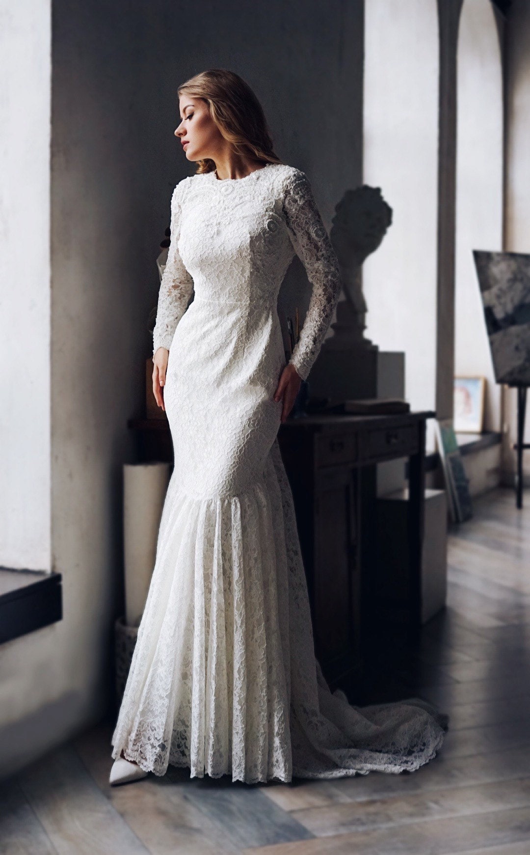 Open back wedding dress with long sleeves and train, Couture wedding dress long sleeves, Mermaid bohemian wedding gown, Classy wedding gown