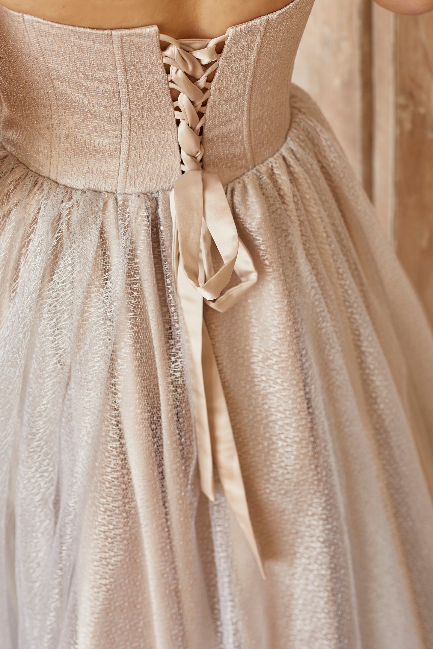 Silver wedding dress with blush lining and floral embroidery, V-shape corset and dramatic train gown, alternative wedding bohemian dress