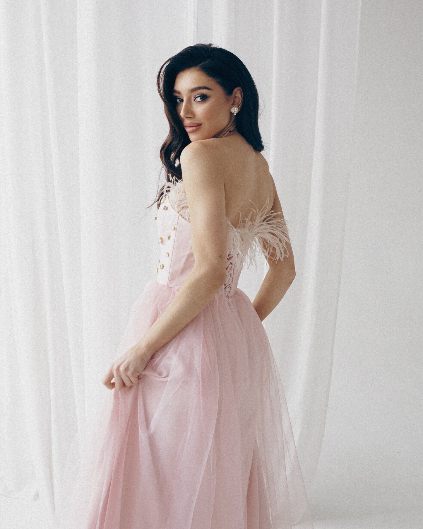 Pink feathers dress with corset bodice and fit and flare skirt, Prom tulle gown, Wedding guest dress, Homecoming dress, Evening dress