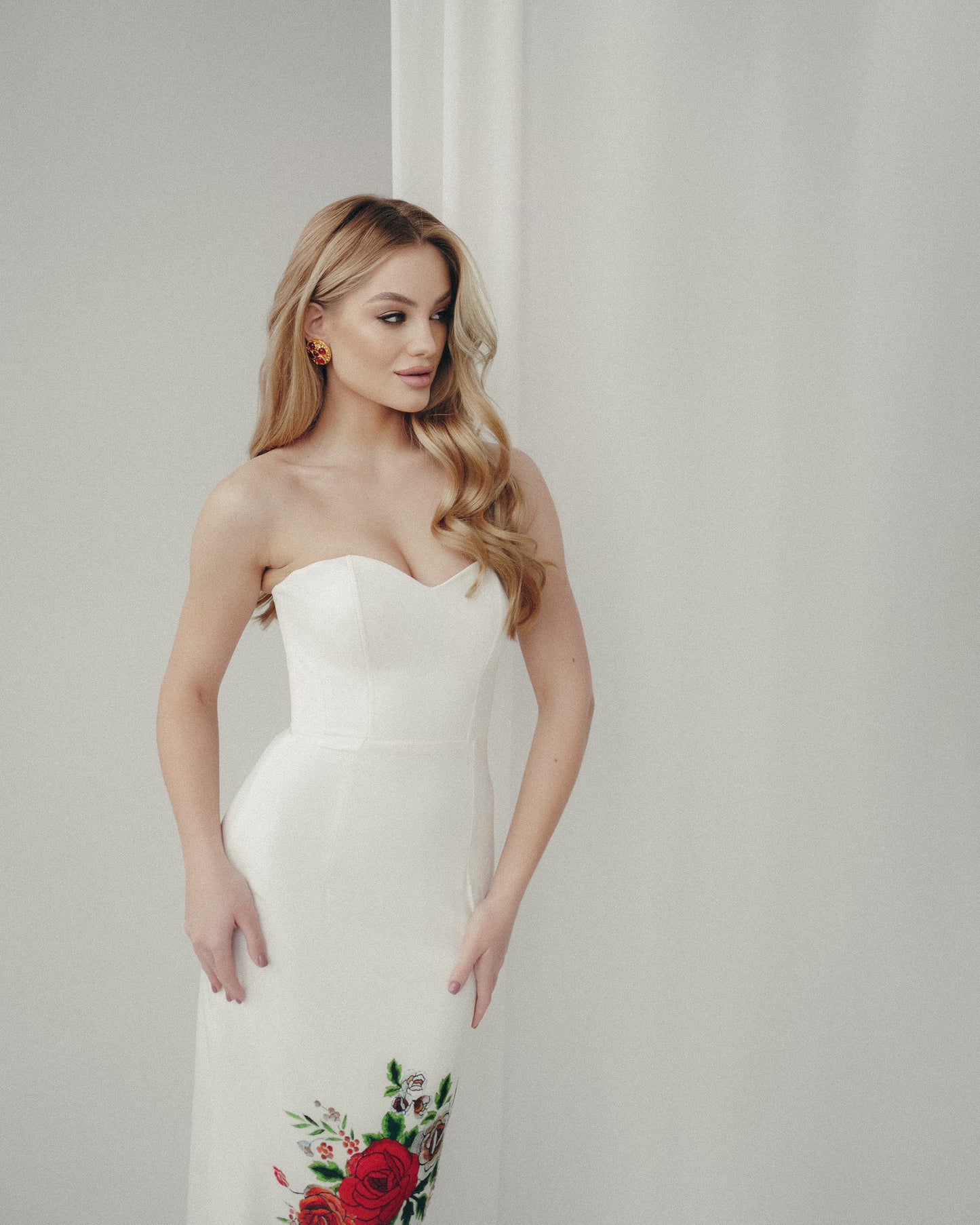 Simple wedding dress with pencil skirt and floral print , corset wedding dress, Bohemian wedding gown, Wedding dress with side split