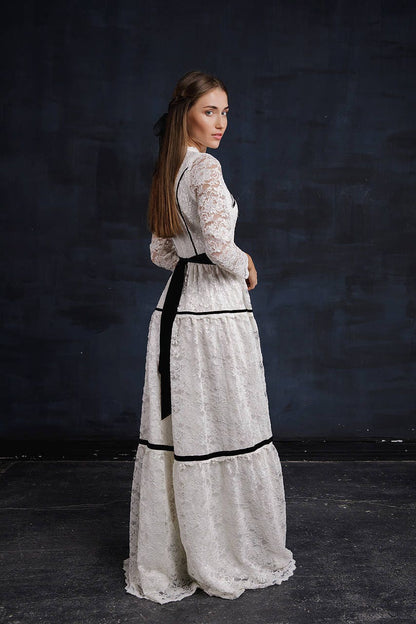 Victorian dress / Long Romantic Occasion Party Floor Length Dress / White Bridesmaid Evening Gown / Boho Fit And Flare Winter Wedding Dress