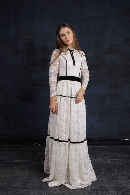 Victorian dress / Long Romantic Occasion Party Floor Length Dress / White Bridesmaid Evening Gown / Boho Fit And Flare Winter Wedding Dress