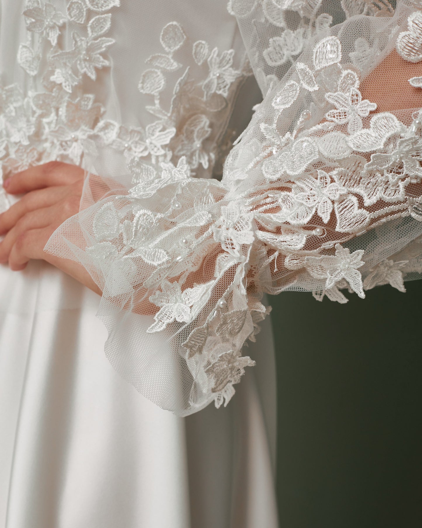 Simple wedding  top with long sleeves, modest wedding dress, Wedding shrug for bride, wedding bolero, white lace top, plus sizes available