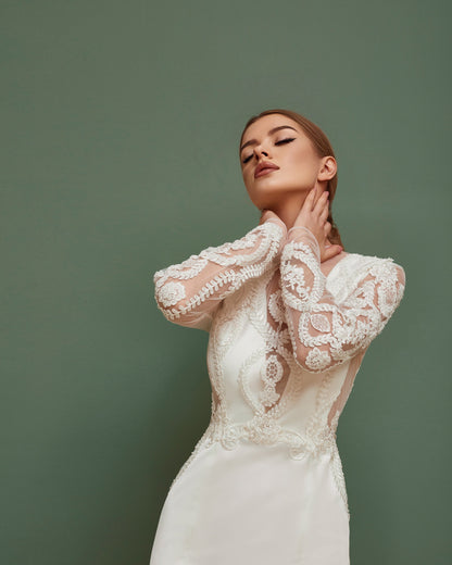 Mermaid wedding dress with long sleeves, V-neck satin wedding dress with open back, Silk embroidered wedding dress , tight wedding qown