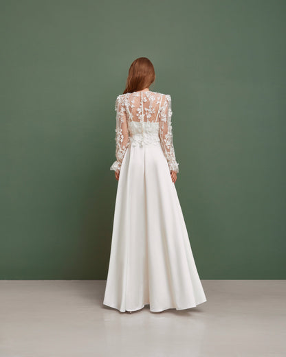 Simple wedding  top with long sleeves, modest wedding dress, Wedding shrug for bride, wedding bolero, white lace top, plus sizes available