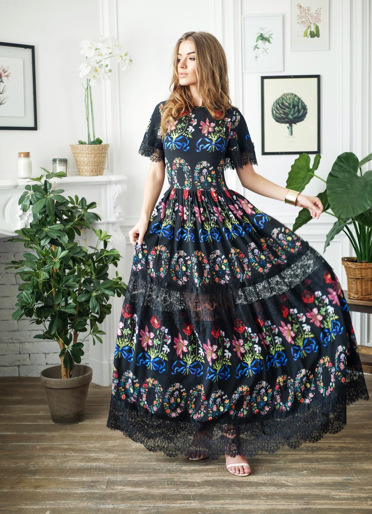 Floral Maxi black short Sleeve Lace Dress / Floor Length Dressing Gown / Long Romantic Dress / Unique Printed Wedding Dress / Summer dress