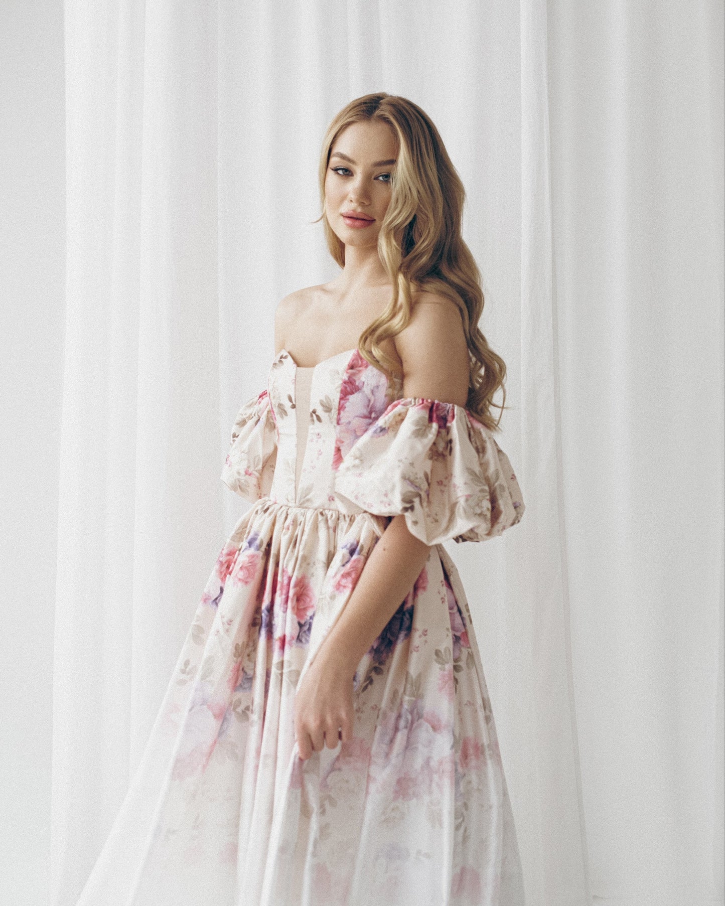 Alternative bride dress, Floral evening gown, Beige prom dress with detachable sleeves, bohemian wedding dress, summer gown, Homecoming gown