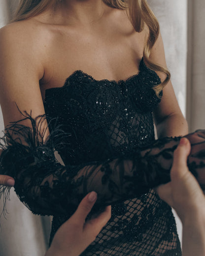 Gothic wedding gloves, embroidered evening gloves with feathers, white wedding gloves, tule mittens , alternative bride accessories